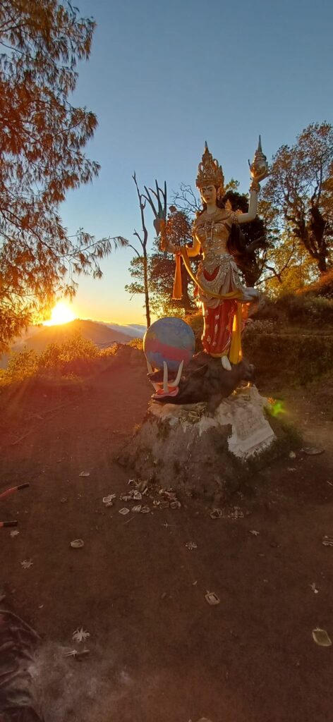 Mt Sanghyang hiking trail through tropical jungle