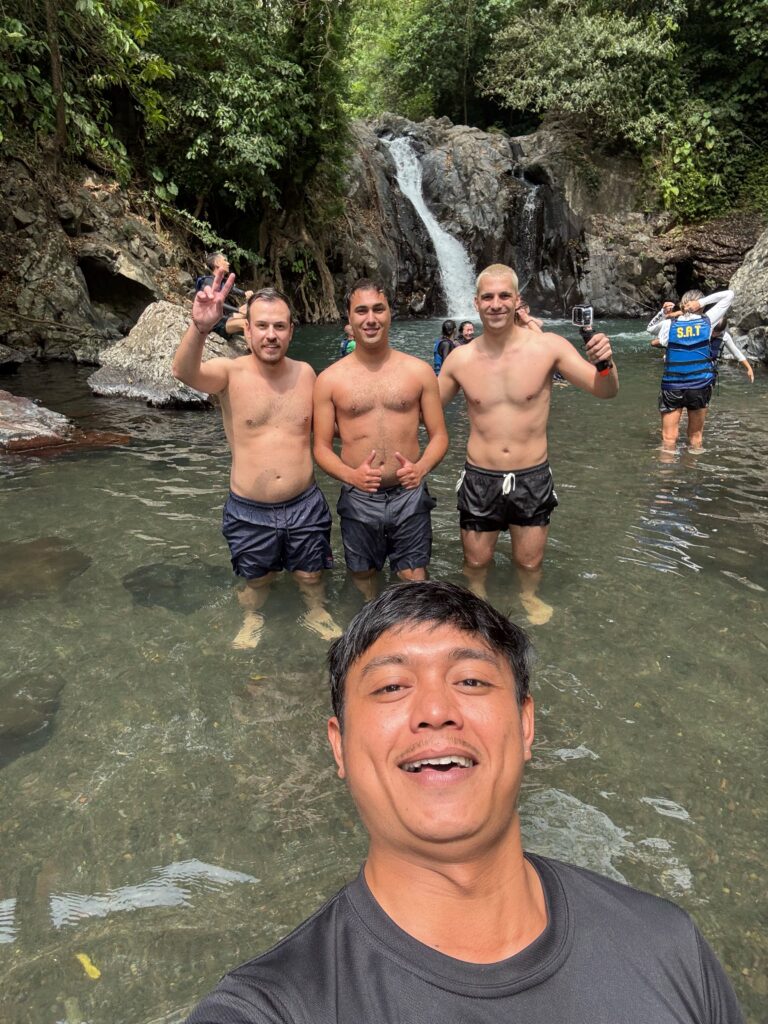 Trekking adventure with local guide in sambangan village