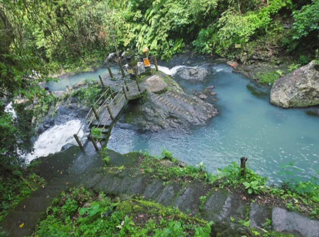 Sambangan Waterfalls Trekking Tour