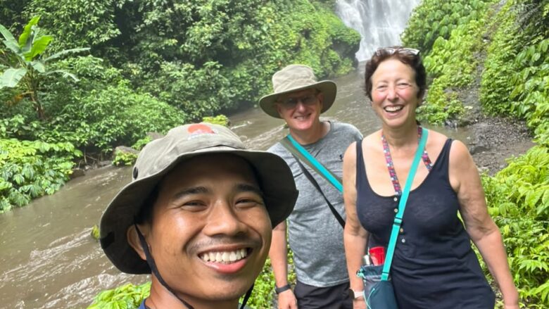 Gustu is our local guide in sambangan bali